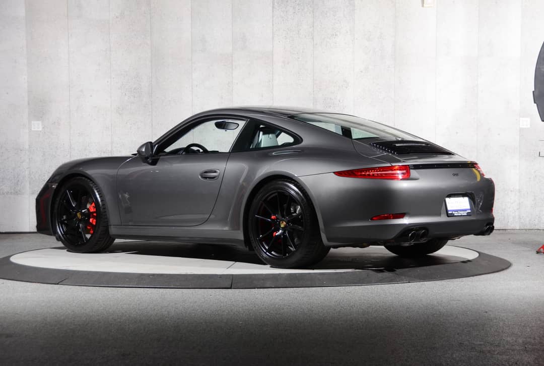 2016 Porsche 911 Carrera GTS — photo 10