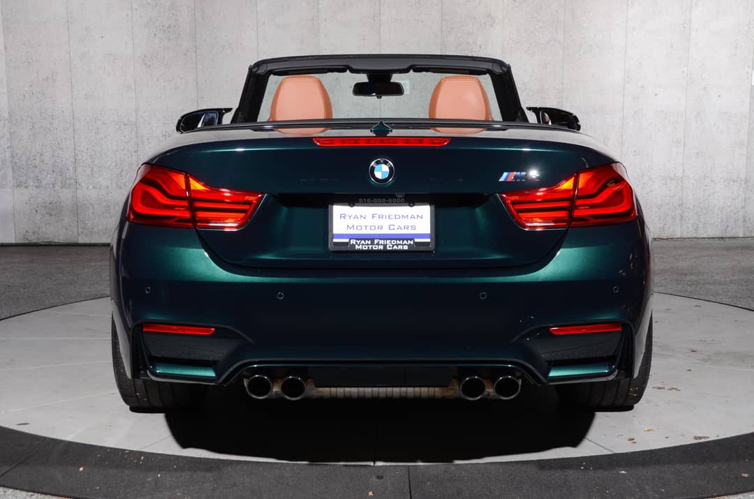 2019 BMW M4 — photo 11