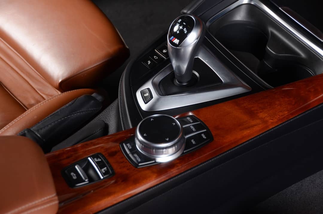2019 BMW M4 — photo 6