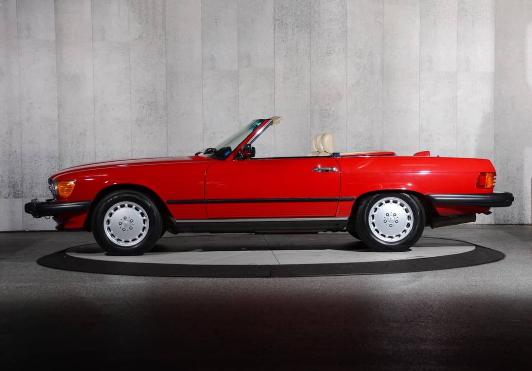 1987 Mercedes-Benz 560-Class 560 SL — photo 9