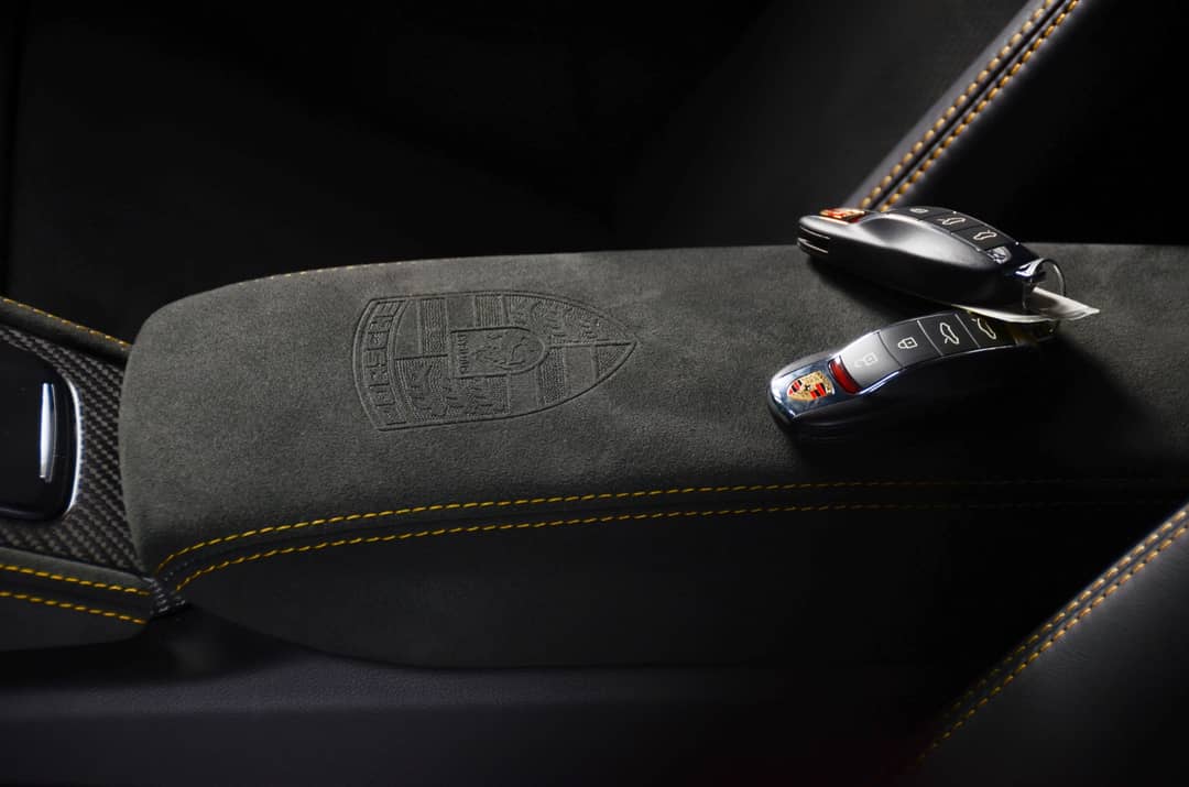 2023 Porsche 718 Cayman GT4 RS — photo 29