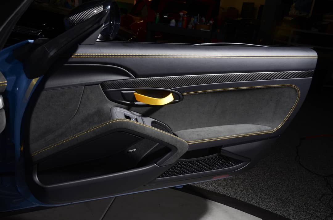 2023 Porsche 718 Cayman GT4 RS — photo 31