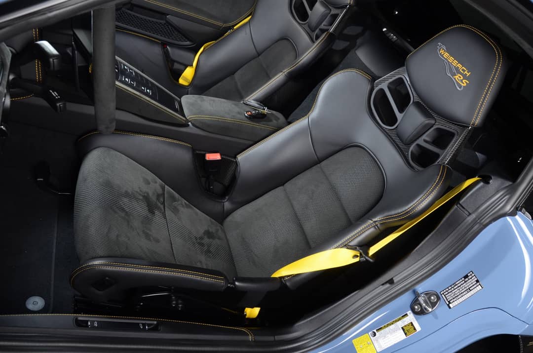 2023 Porsche 718 Cayman GT4 RS — photo 5
