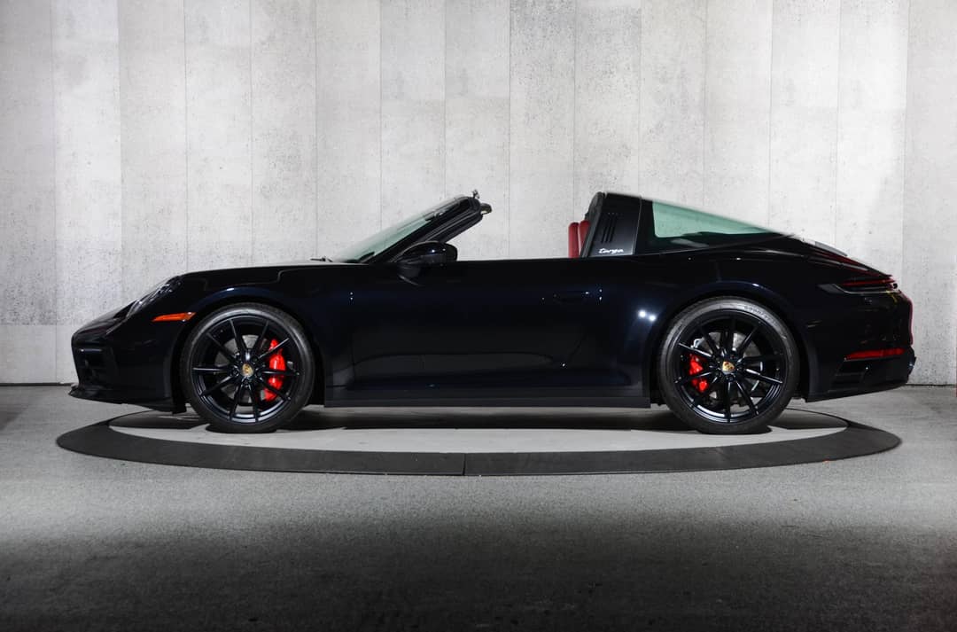 2024 Porsche 911 Targa 4S — photo 12