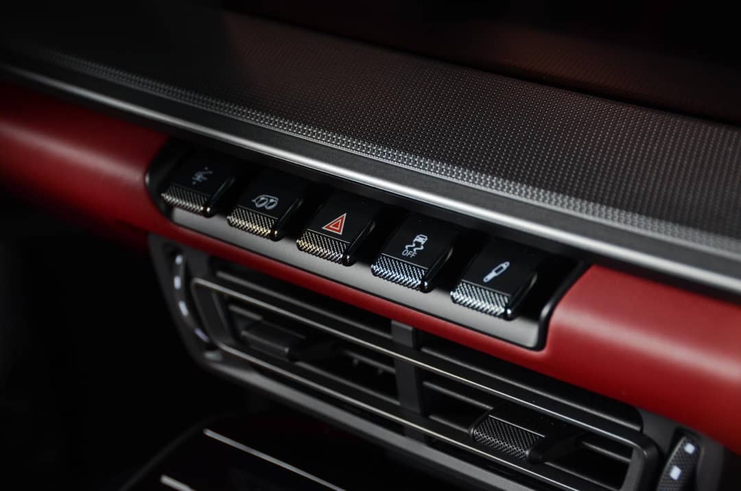 2024 Porsche 911 Targa 4S — photo 24