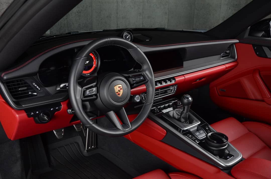 2024 Porsche 911 Targa 4S — photo 4