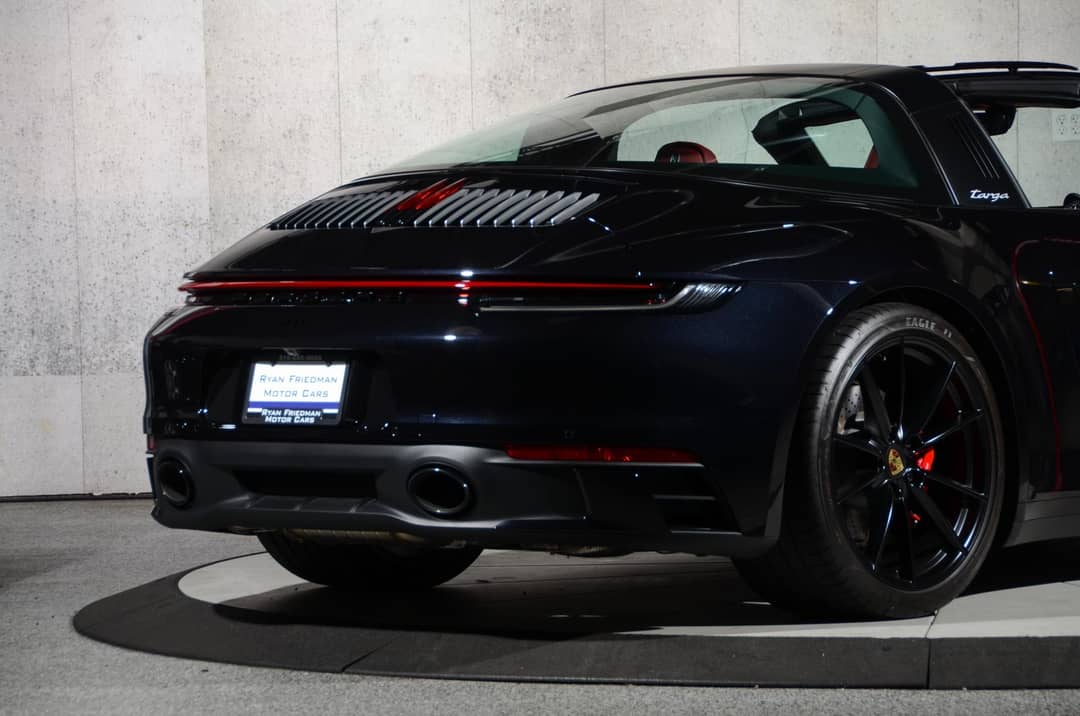 2024 Porsche 911 Targa 4S — photo 40