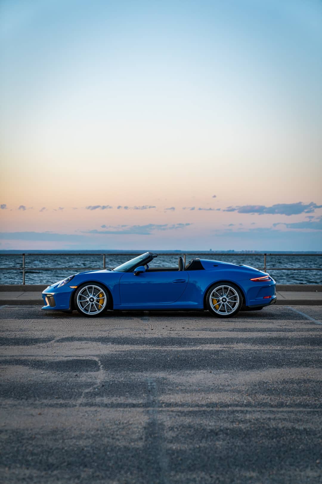 2019 Porsche 911 Speedster — photo 2