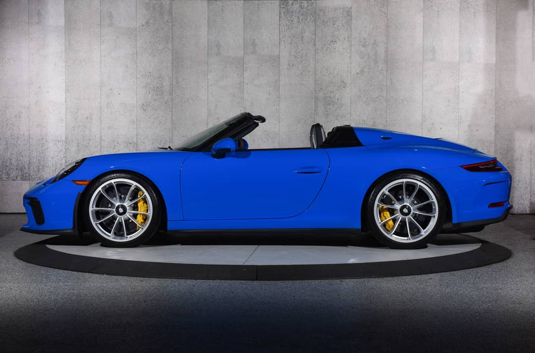 2019 Porsche 911 Speedster — photo 18
