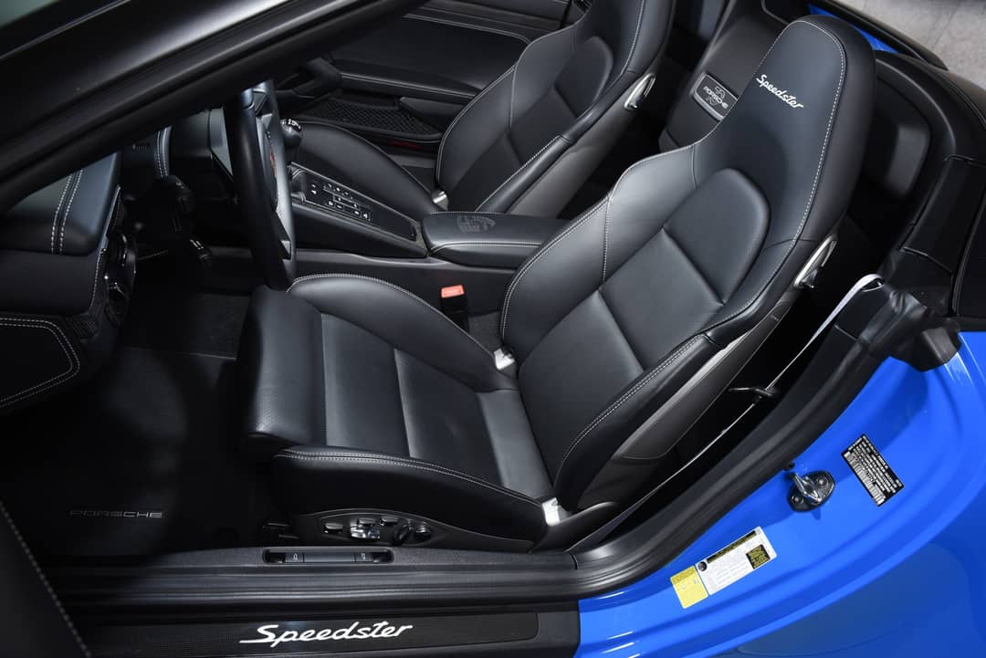 2019 Porsche 911 Speedster — photo 31