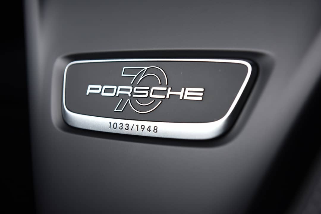 2019 Porsche 911 Speedster — photo 34