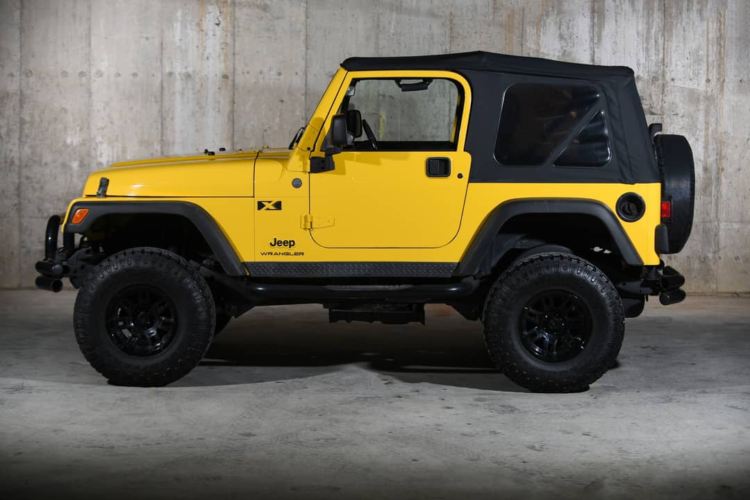 2004 Jeep Wrangler X — photo 11