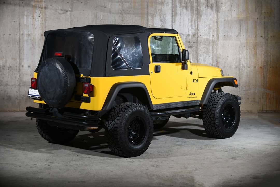 2004 Jeep Wrangler X — photo 17