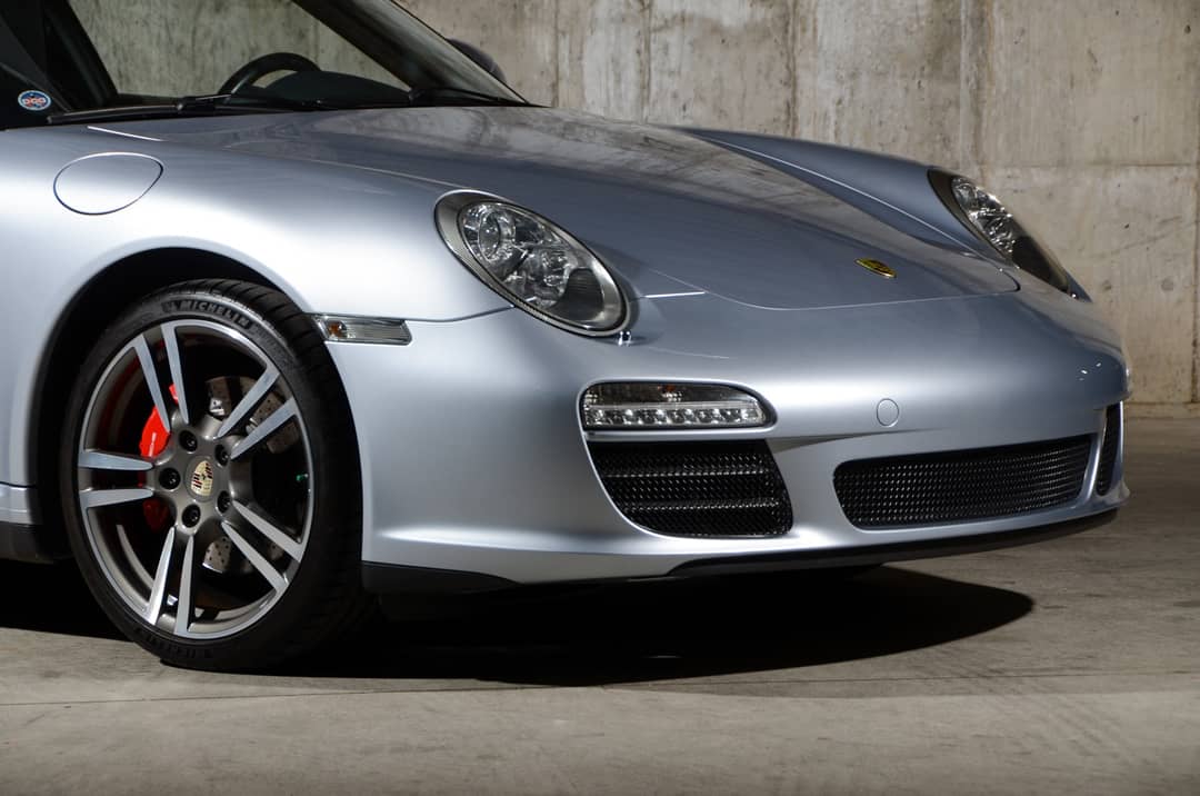 2011 Porsche 911 Carrera 4S — photo 3