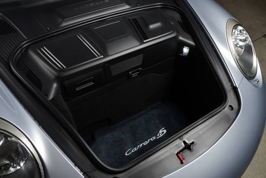 2011 Porsche 911 Carrera 4S — photo 4