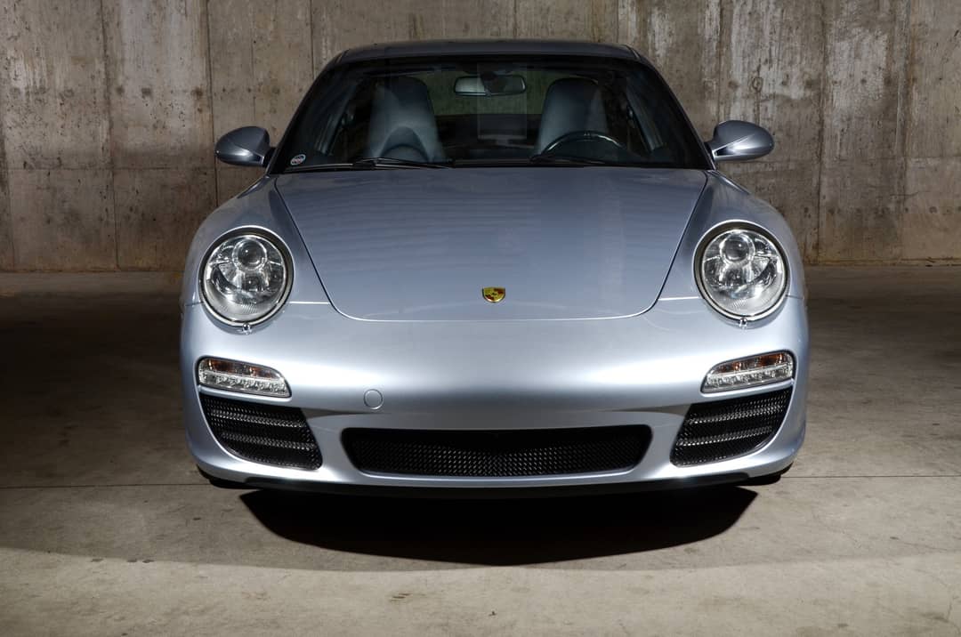 2011 Porsche 911 Carrera 4S — photo 7