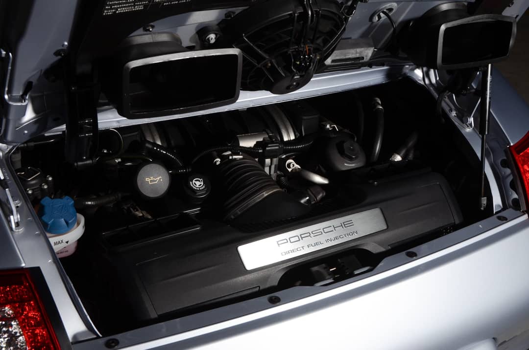 2011 Porsche 911 Carrera 4S — photo 10