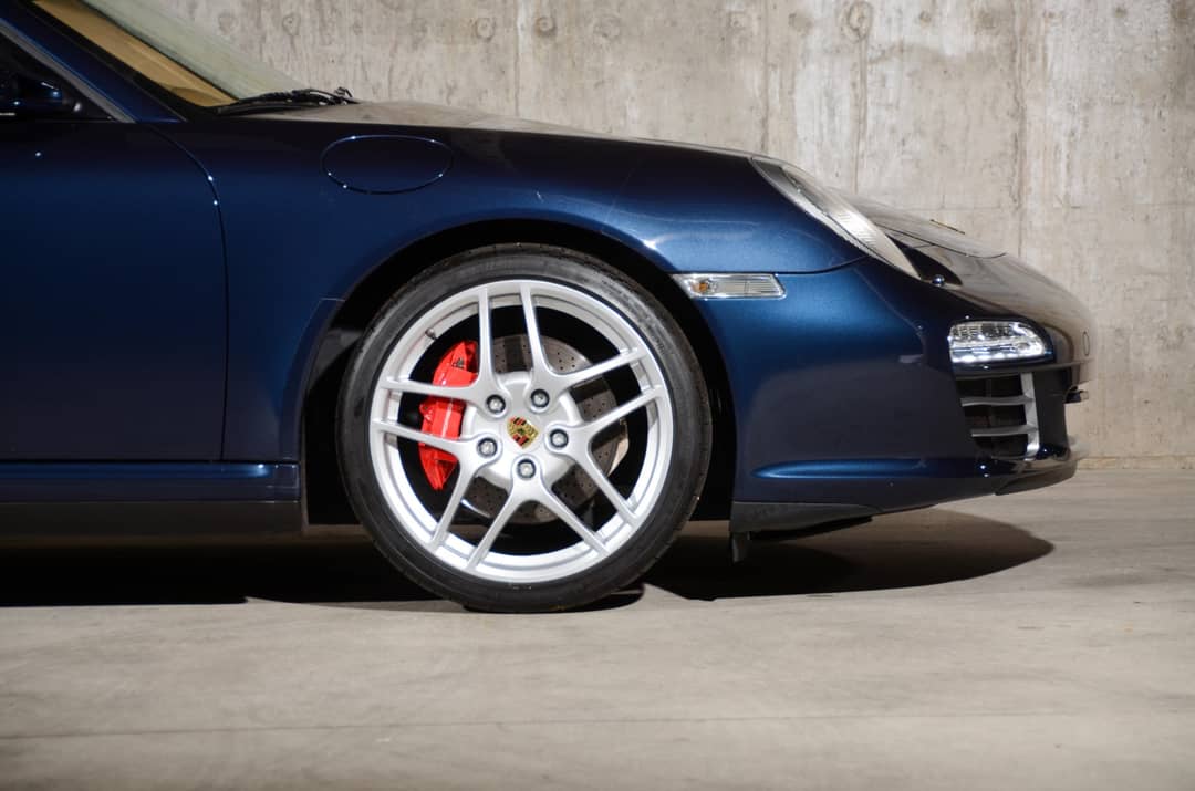 2012 Porsche 911 Carrera 4S — photo 26