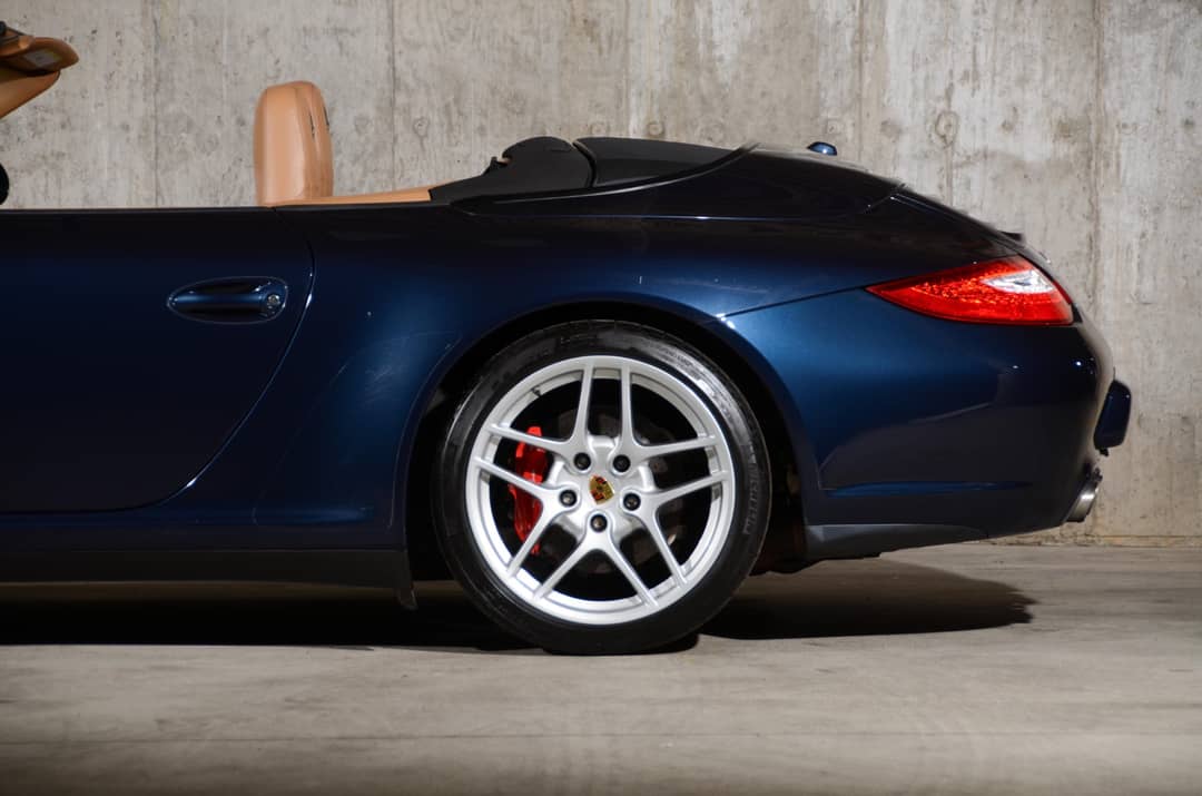 2012 Porsche 911 Carrera 4S — photo 27