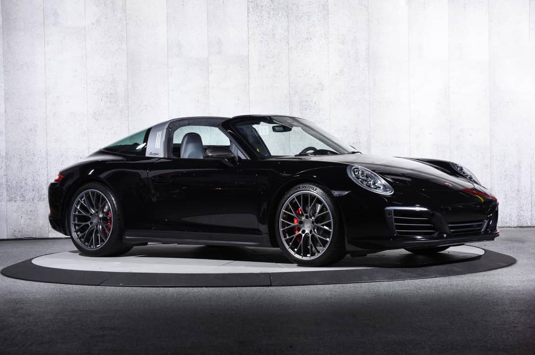 2018 Porsche 911 Targa 4S — photo 2