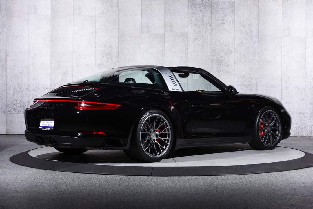 2018 Porsche 911 Targa 4S — photo 3