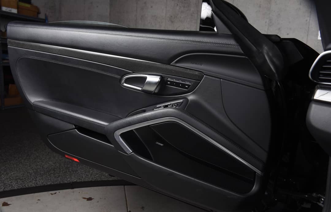2018 Porsche 911 Targa 4S — photo 21