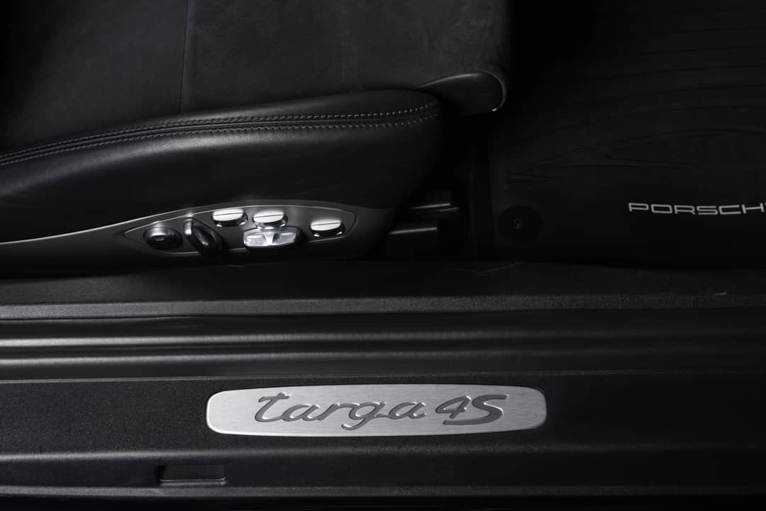 2018 Porsche 911 Targa 4S — photo 22