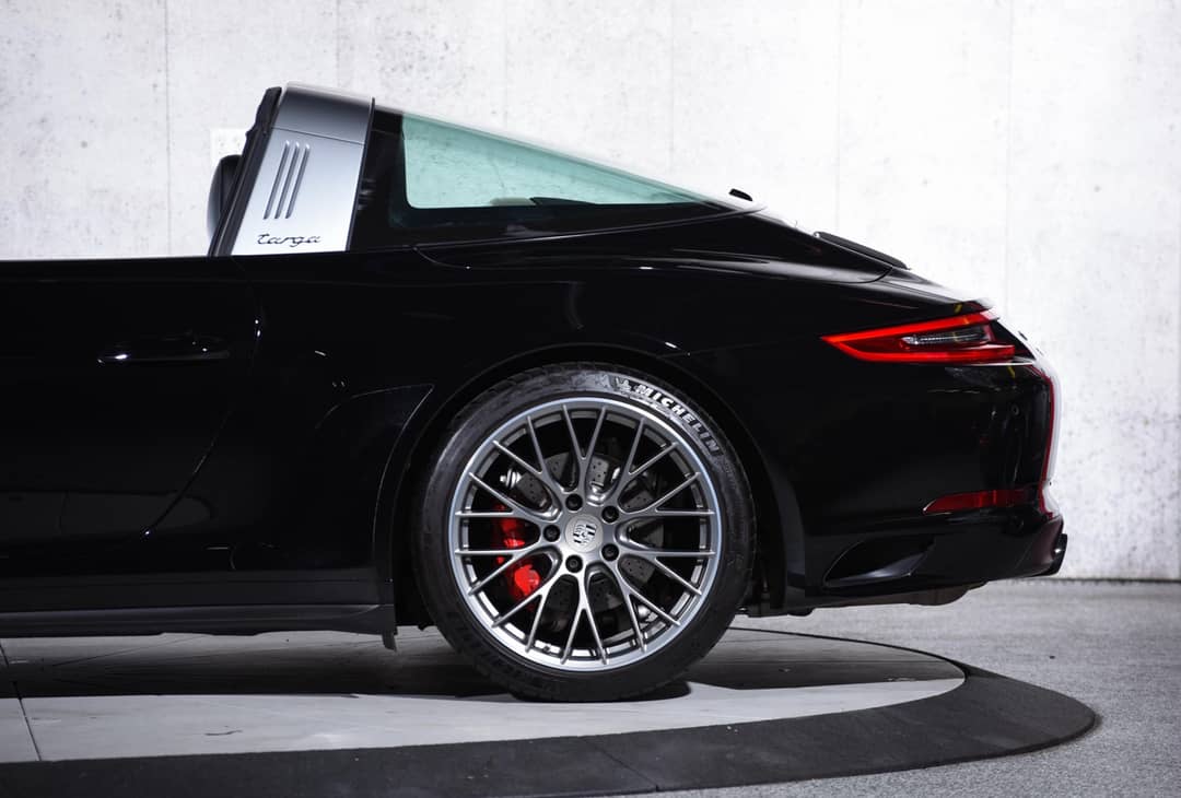 2018 Porsche 911 Targa 4S — photo 31