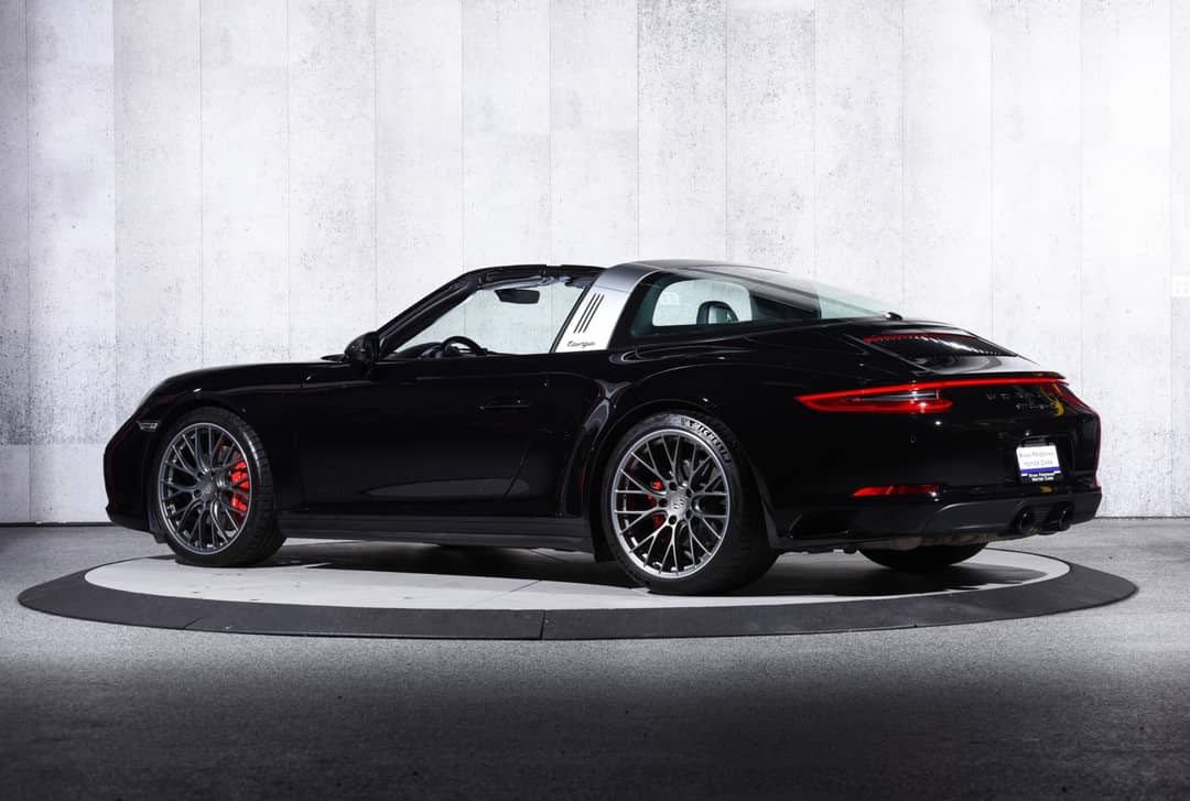 2018 Porsche 911 Targa 4S — photo 9
