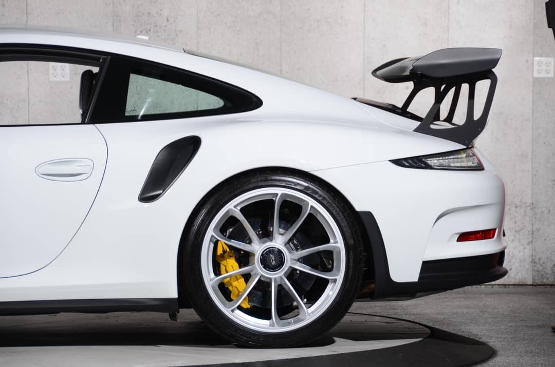 2016 Porsche 911 GT3 RS — photo 15