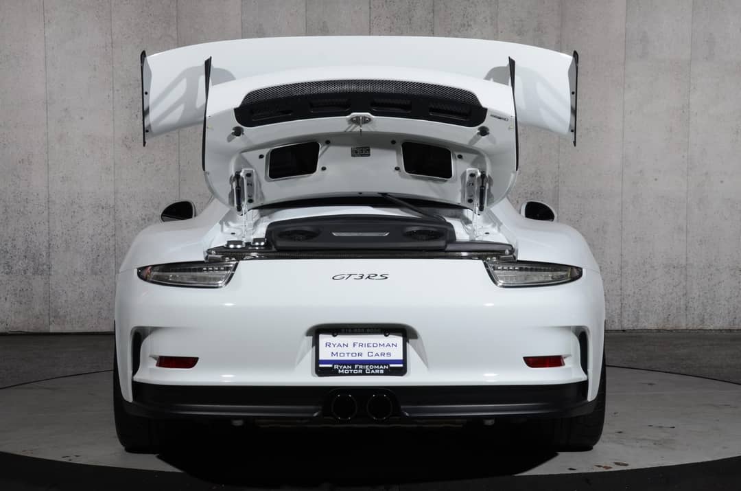 2016 Porsche 911 GT3 RS — photo 33