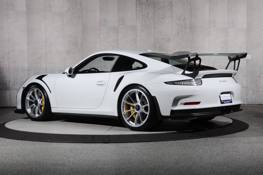 2016 Porsche 911 GT3 RS — photo 9