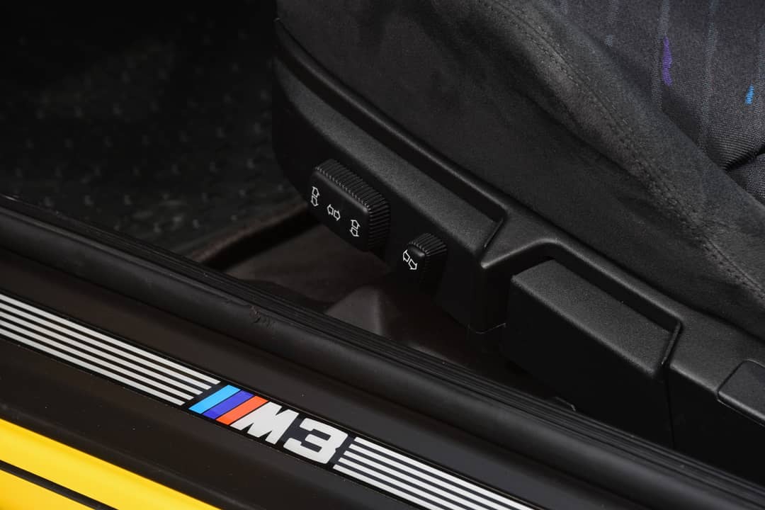 1994 BMW M3 — photo 26
