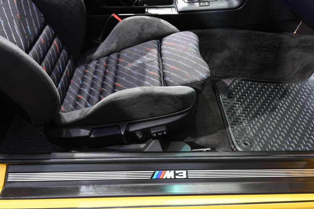 1994 BMW M3 — photo 37