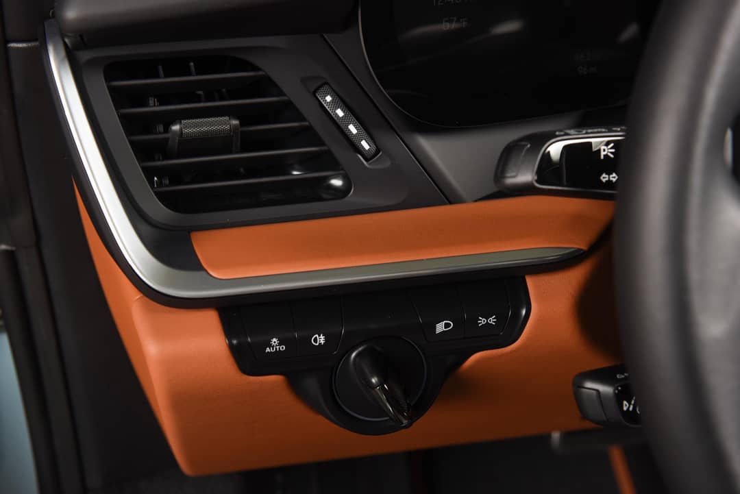 2024 Porsche 911 Targa 4S — photo 30