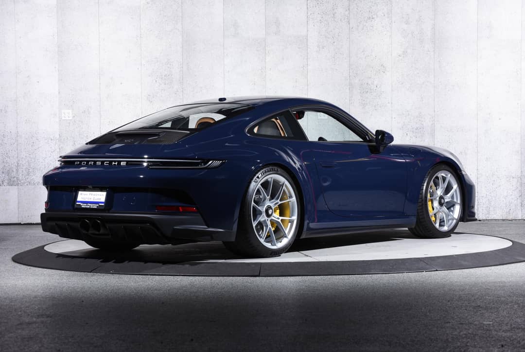 2022 Porsche 911 GT3 Touring — photo 11