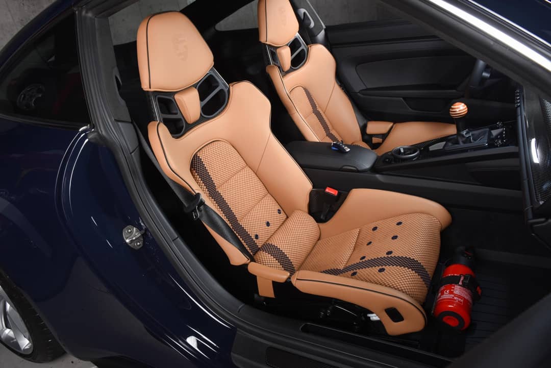 2022 Porsche 911 GT3 Touring — photo 18