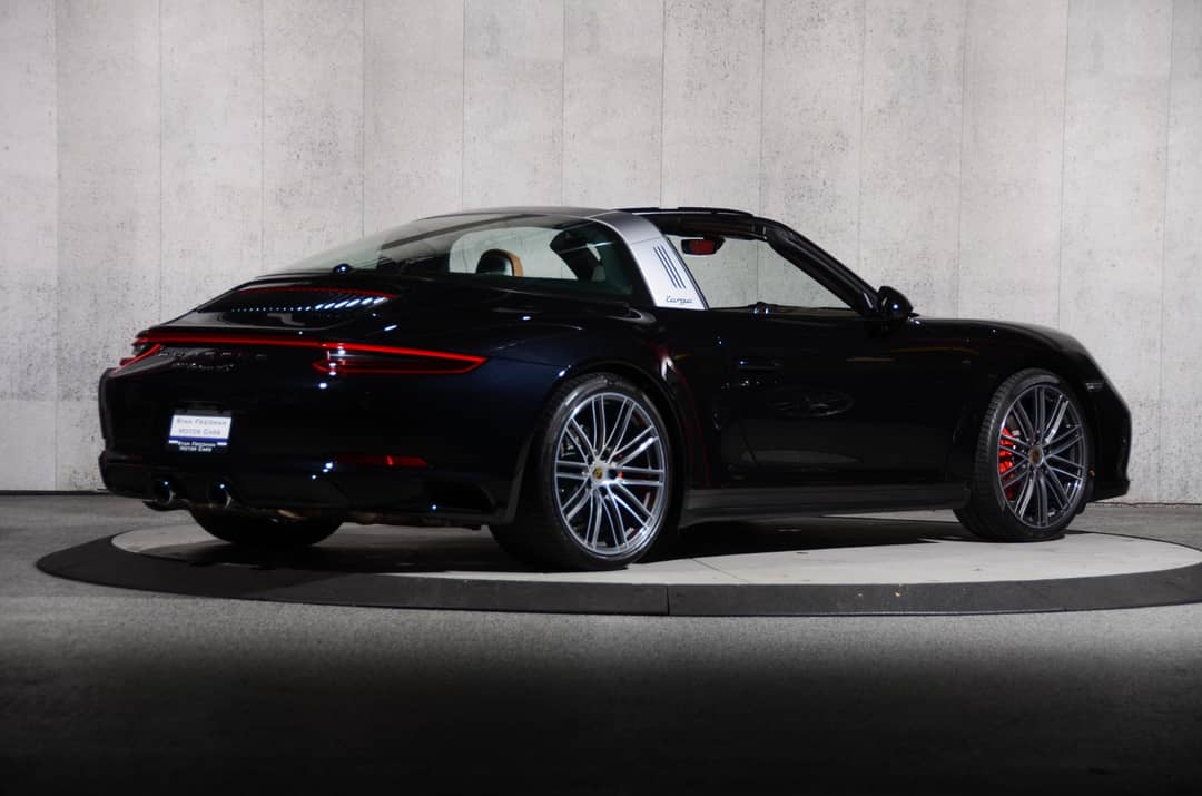 2019 Porsche 911 Targa 4S — photo 3