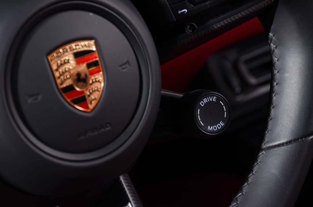 2024 Porsche 911 Carrera GTS — photo 23