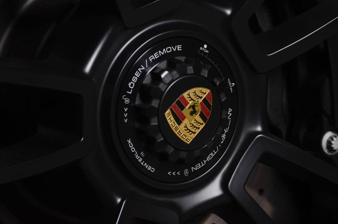 2024 Porsche 911 Carrera GTS — photo 34