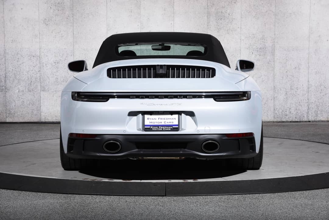 2024 Porsche 911 Carrera GTS — photo 39