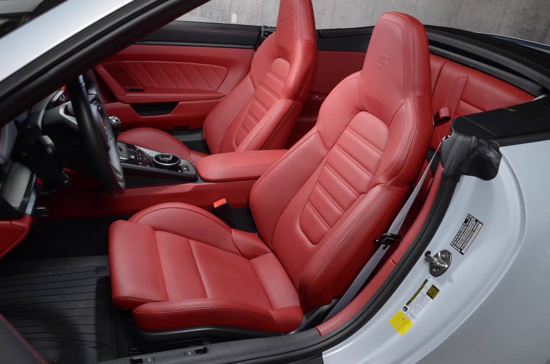 2024 Porsche 911 Carrera GTS — photo 5