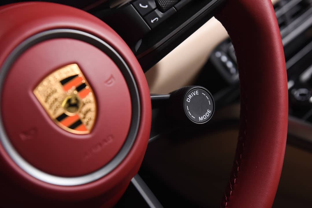 2021 Porsche 911 Targa 4S Heritage Edition — photo 28