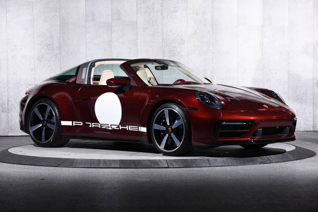 2021 Porsche 911 Targa 4S Heritage Edition — photo 39