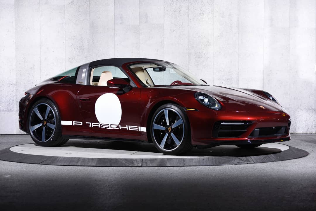2021 Porsche 911 Targa 4S Heritage Edition — photo 41