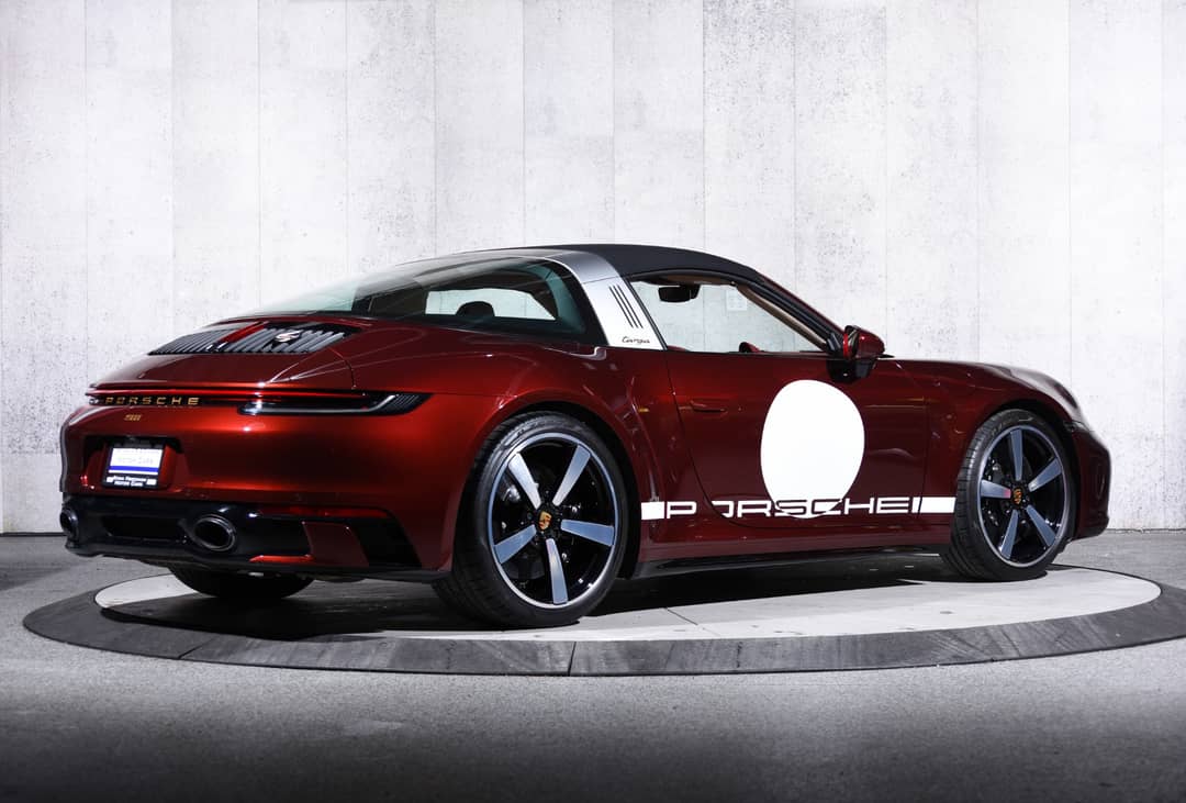 2021 Porsche 911 Targa 4S Heritage Edition — photo 42