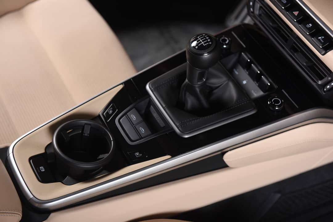 2021 Porsche 911 Targa 4S Heritage Edition — photo 6