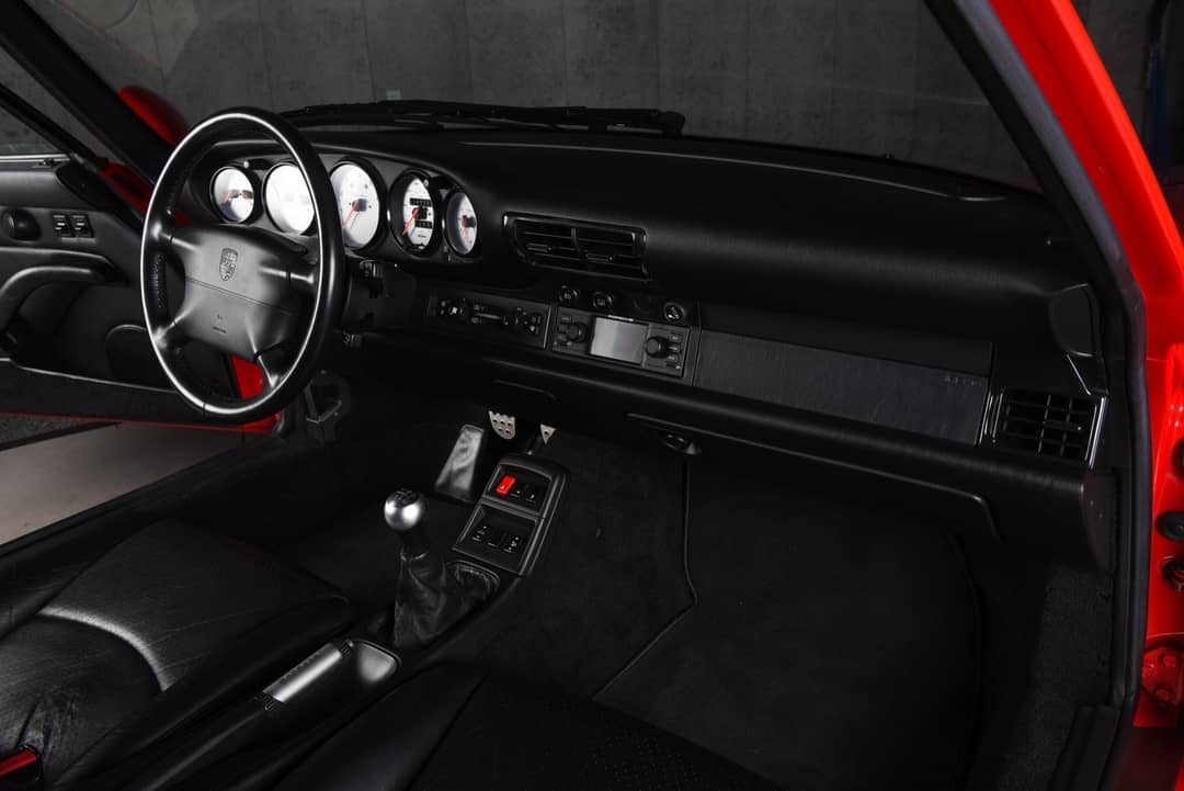 1996 Porsche 911 Carrera 4S — photo 20