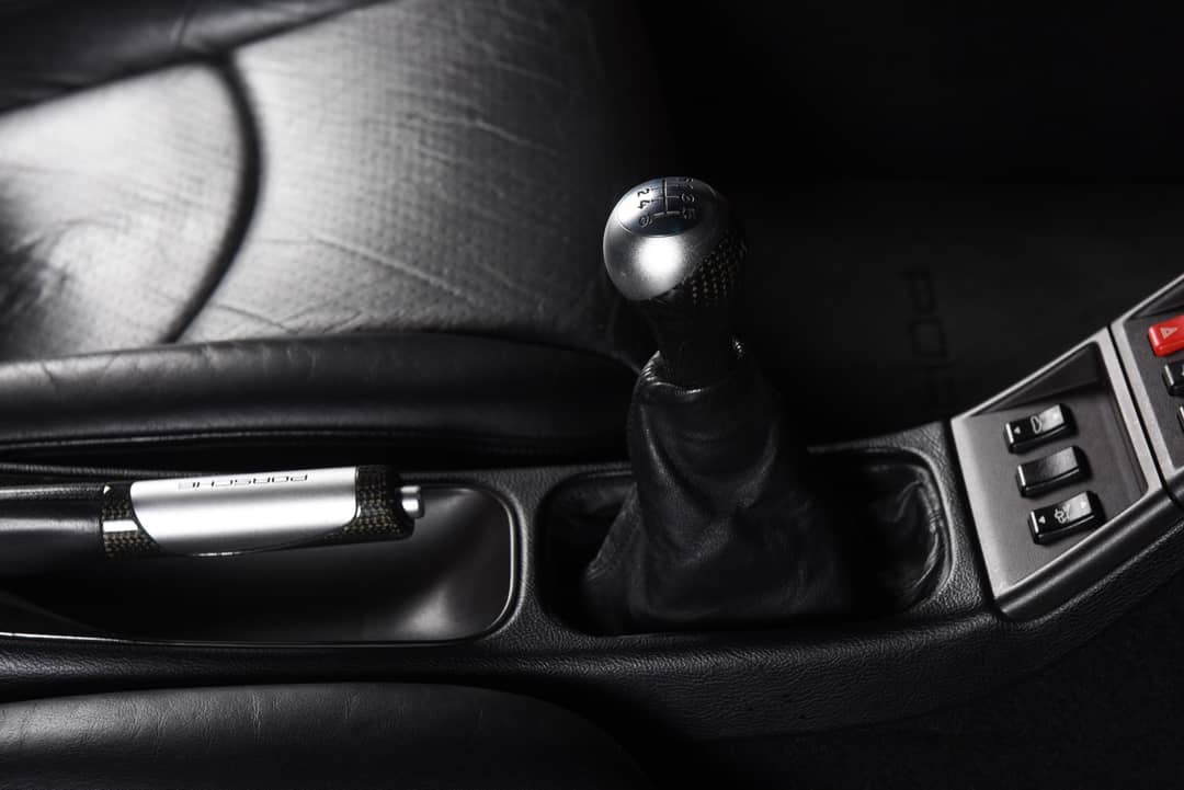 1996 Porsche 911 Carrera 4S — photo 22