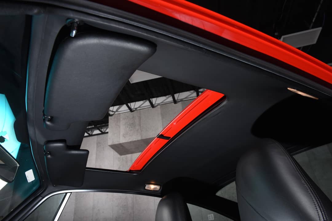 1996 Porsche 911 Carrera 4S — photo 31